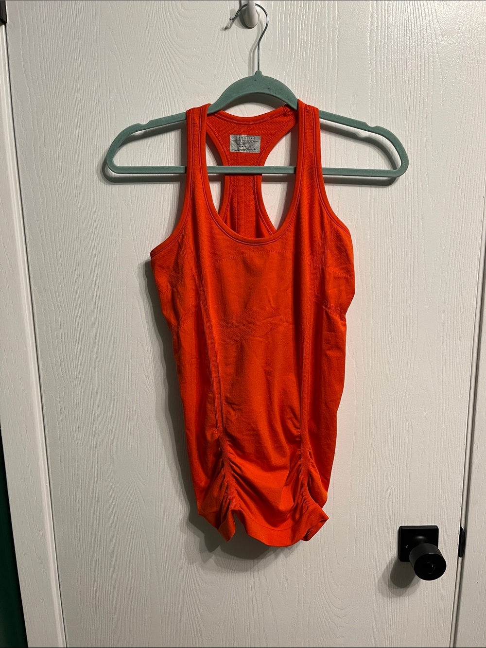 Athleta women’s athletic top!